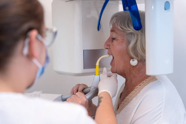 Best Dentist for Tooth Abscess  in Bellevle, IL